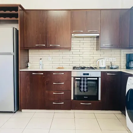 Apollo 2-br In شقة لارنكا