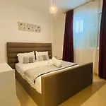 Apartament Apollo 2-br In Larnaca